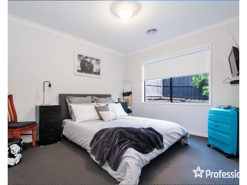 5 Empire Drive, Mooroolbark VIC 3138