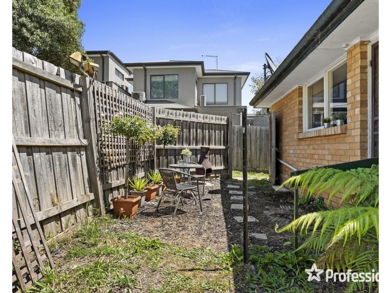 262 Hull Road, Mooroolbark VIC 3138