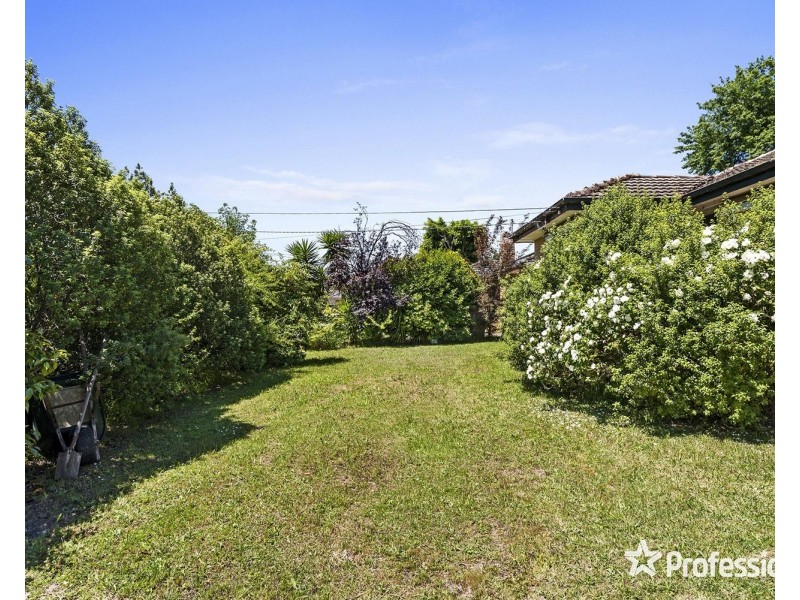 262 Hull Road, Mooroolbark VIC 3138