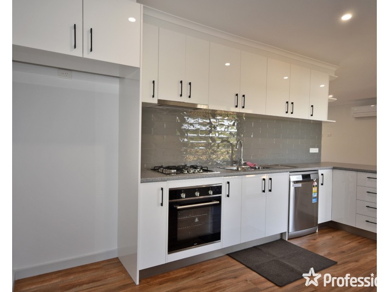 3 Uralla Court, Mooroolbark VIC 3138