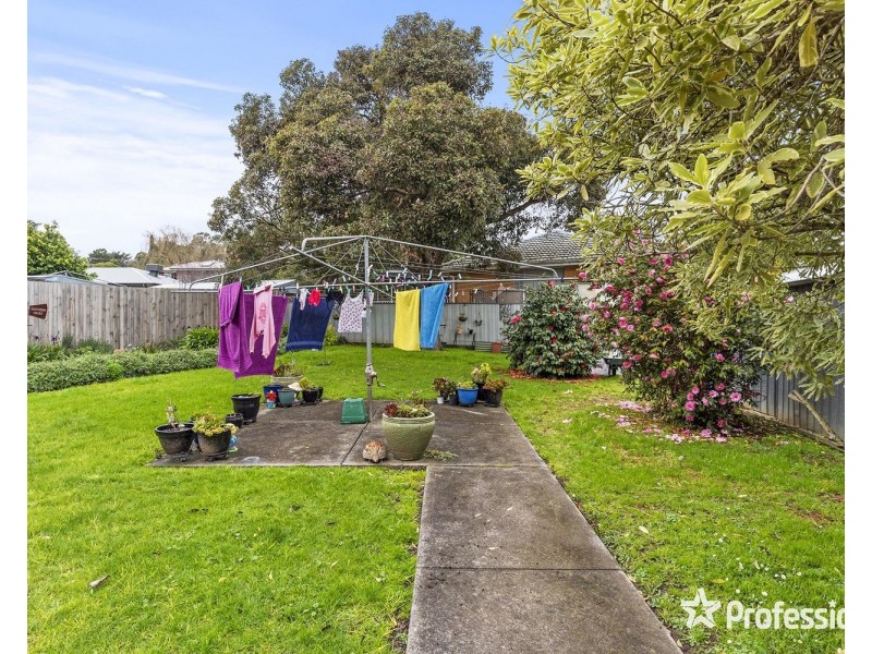 55 Croydondale Drive, Mooroolbark VIC 3138