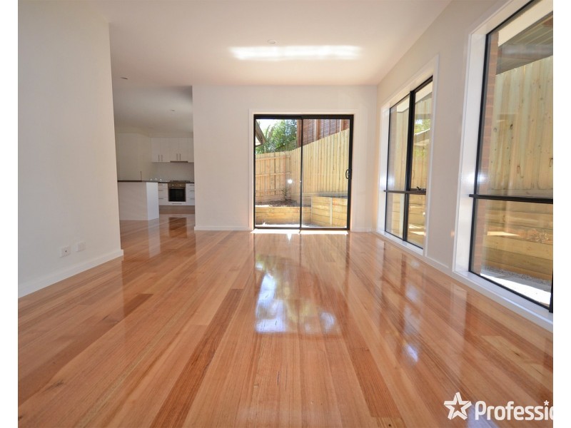 2A Wentworth Court, Mooroolbark VIC 3138