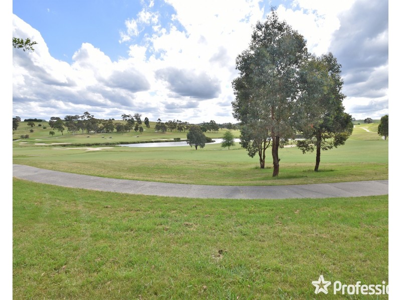 34  Oak Court, Chirnside Park VIC 3116