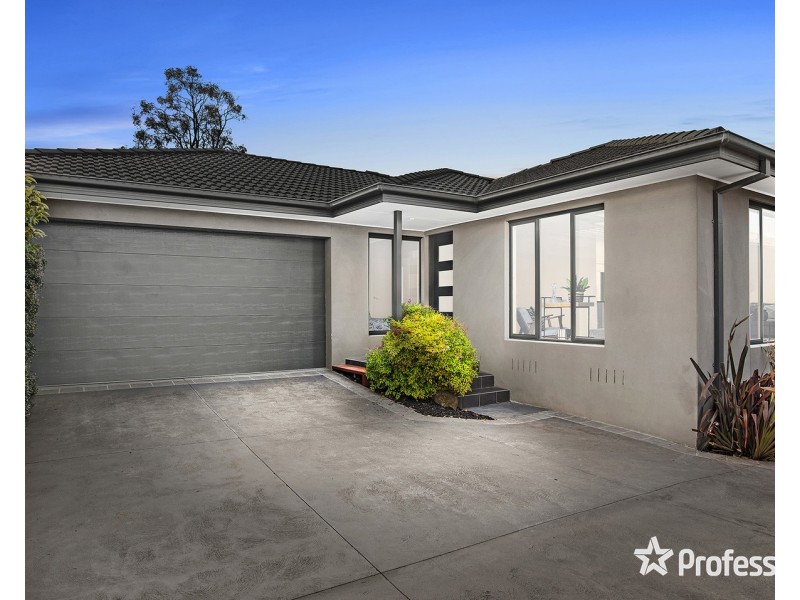 9a Holmes Road, Mooroolbark VIC 3138