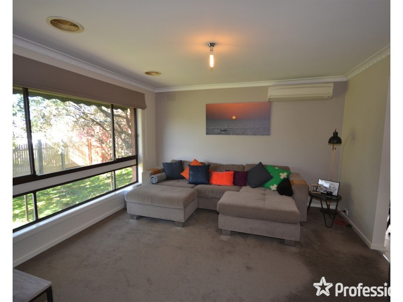 3/41 Newman Road, Croydon VIC 3136