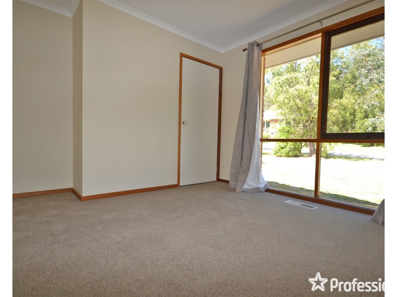 6/7 Read Road, Seville VIC 3139