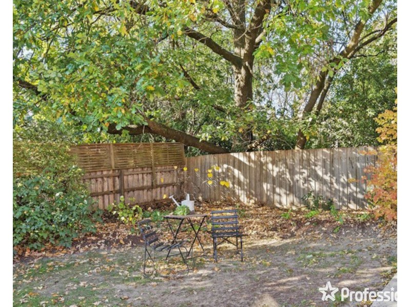 4/12 Newman Road, Mooroolbark VIC 3138