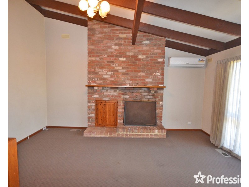 38 Roseman Road, Chirnside Park VIC 3116