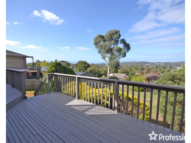 38 Roseman Road, Chirnside Park VIC 3116
