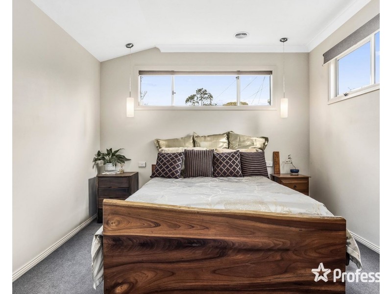 8a Orchard Street, Kilsyth VIC 3137