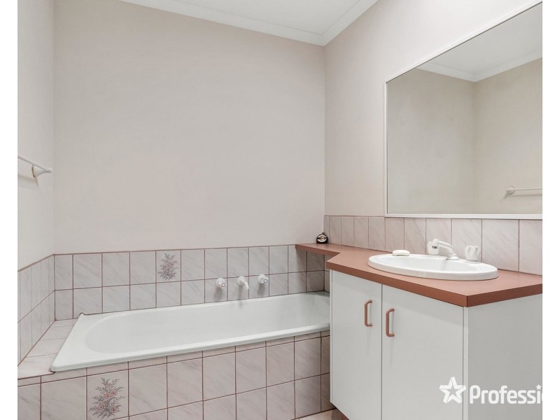 3/109 Colchester Road, Kilsyth VIC 3137