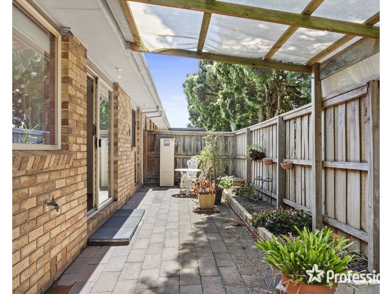 3/109 Colchester Road, Kilsyth VIC 3137