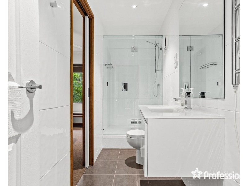 14 Sycamore Grove, Mount Evelyn VIC 3796