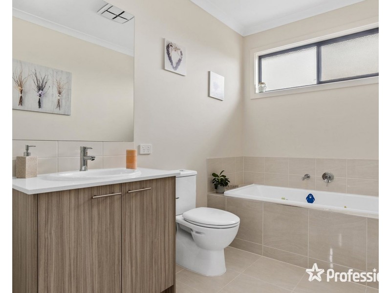 3 Elevation Close, Lilydale VIC 3140