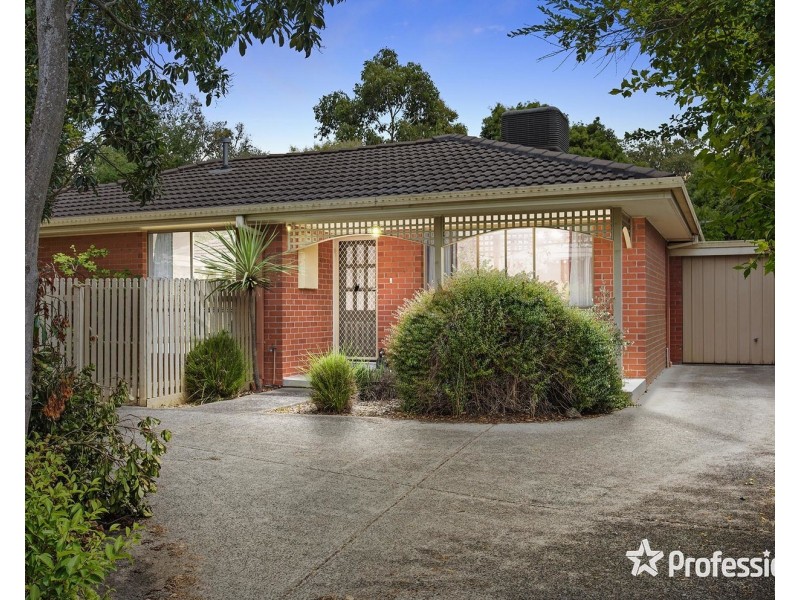 2/1 Rodleigh Street, Croydon VIC 3136