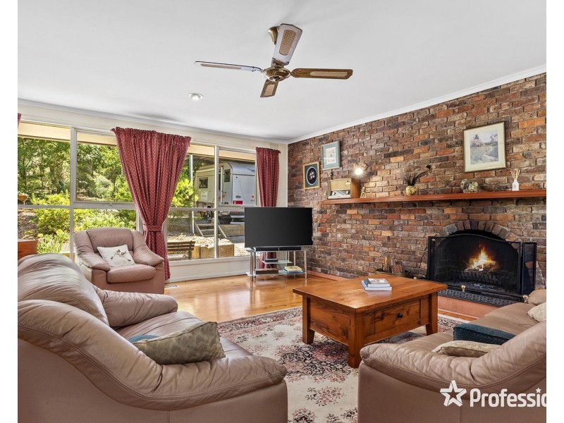10-12 North Avenue, Mount Evelyn VIC 3796