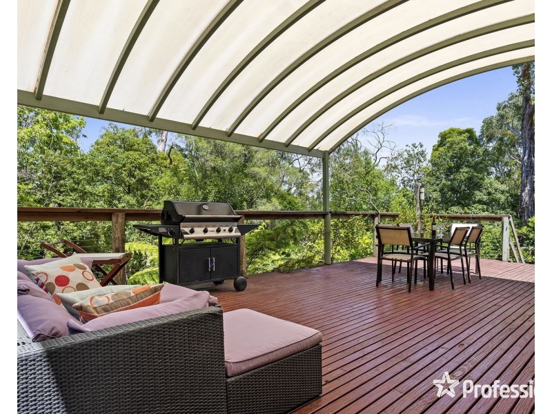 10-12 North Avenue, Mount Evelyn VIC 3796