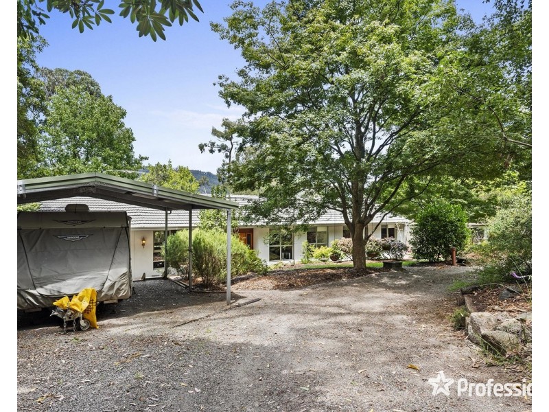 10-12 North Avenue, Mount Evelyn VIC 3796