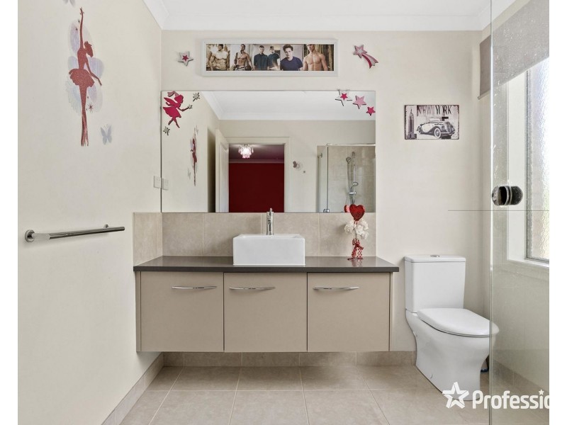 3 Allenby Road, Lilydale VIC 3140