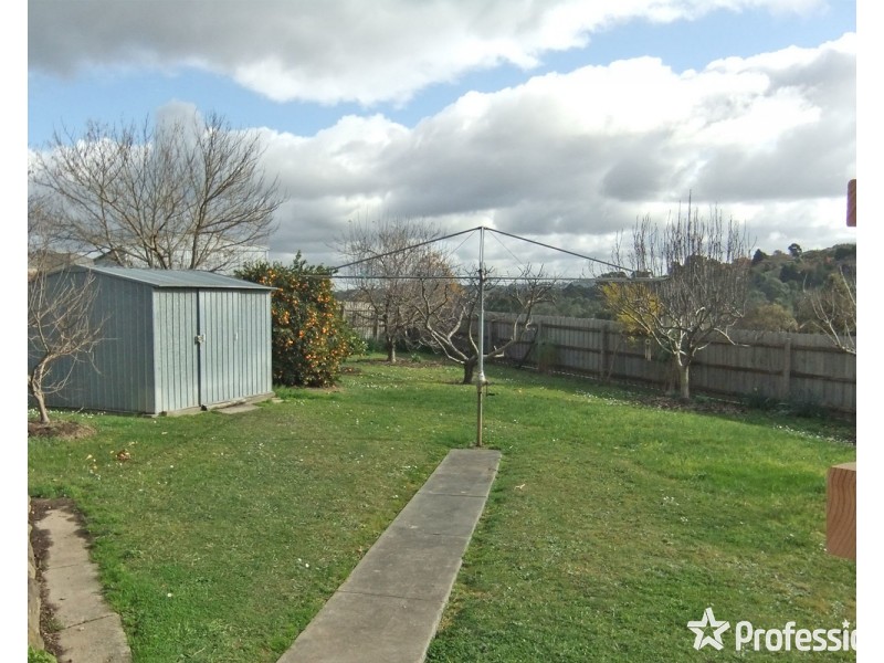 55 Carronvale Road, Mooroolbark VIC 3138