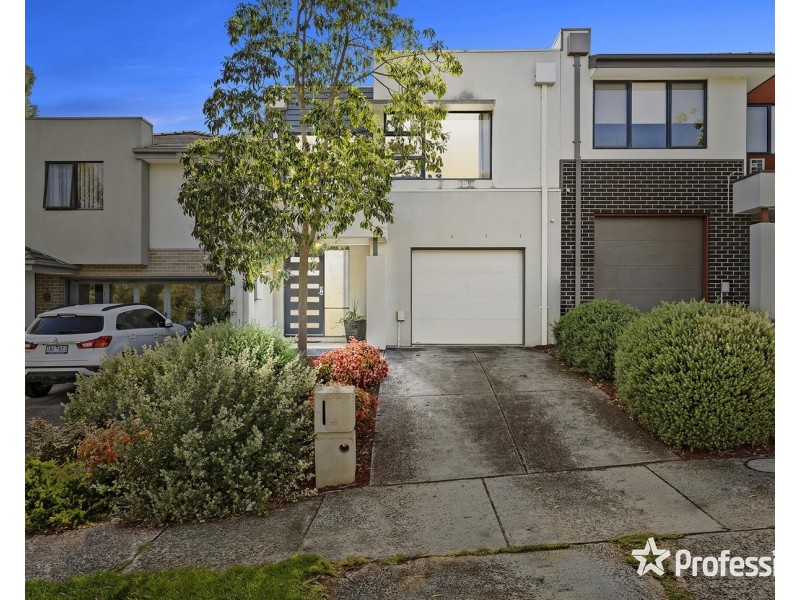 56 Evans Drive, Croydon VIC 3136