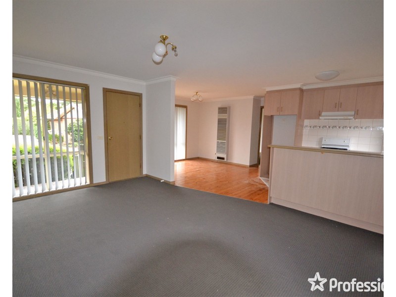 5/6 Mount View Parade, Mooroolbark VIC 3138