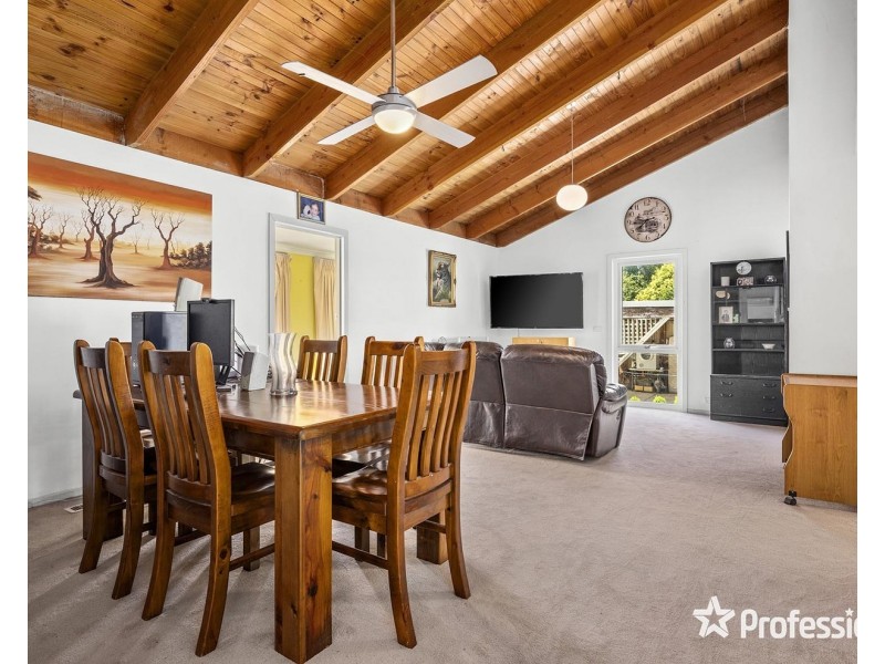 29 Spring Street, Mount Evelyn VIC 3796