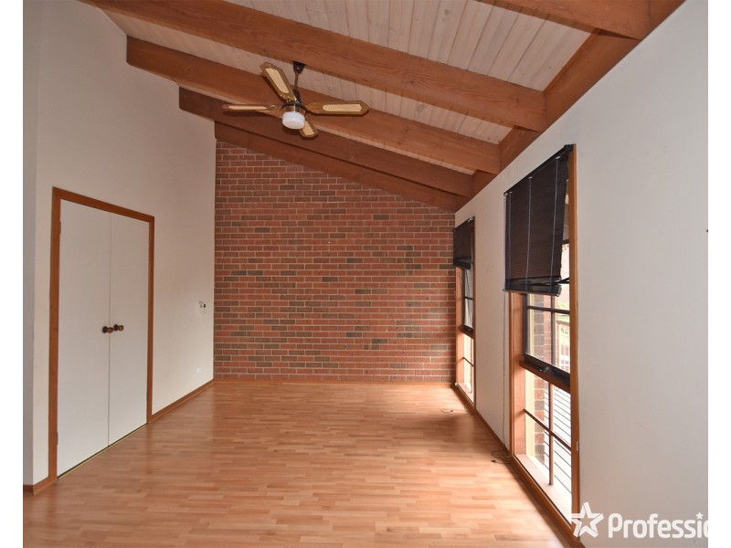 35 Marlow Street, Mooroolbark VIC 3138