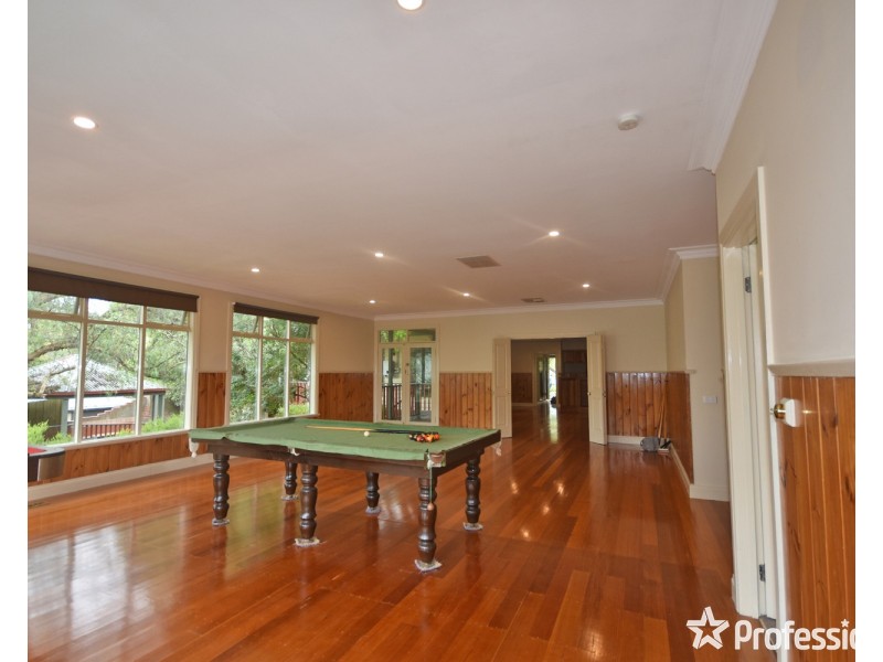 39 Trevallyn Close, Montrose VIC 3765