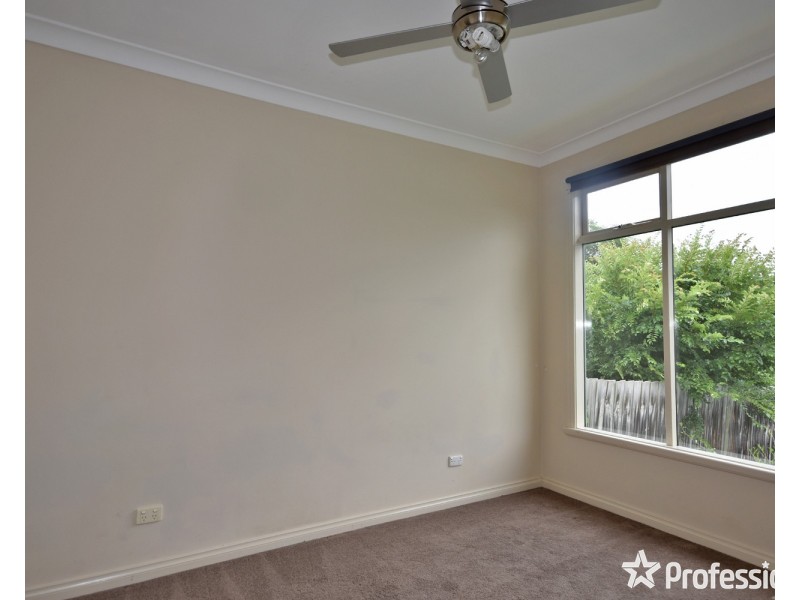 39 Trevallyn Close, Montrose VIC 3765