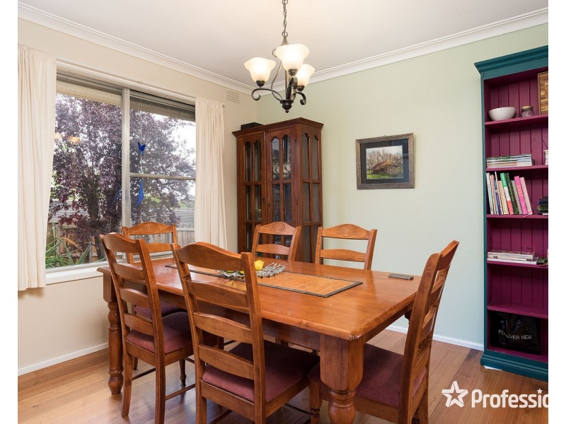 22 Krowera Street, Mooroolbark VIC 3138