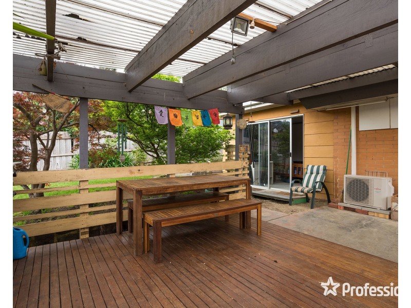 22 Krowera Street, Mooroolbark VIC 3138