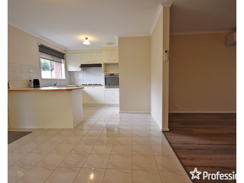 24 Wavell Avenue, Kilsyth VIC 3137