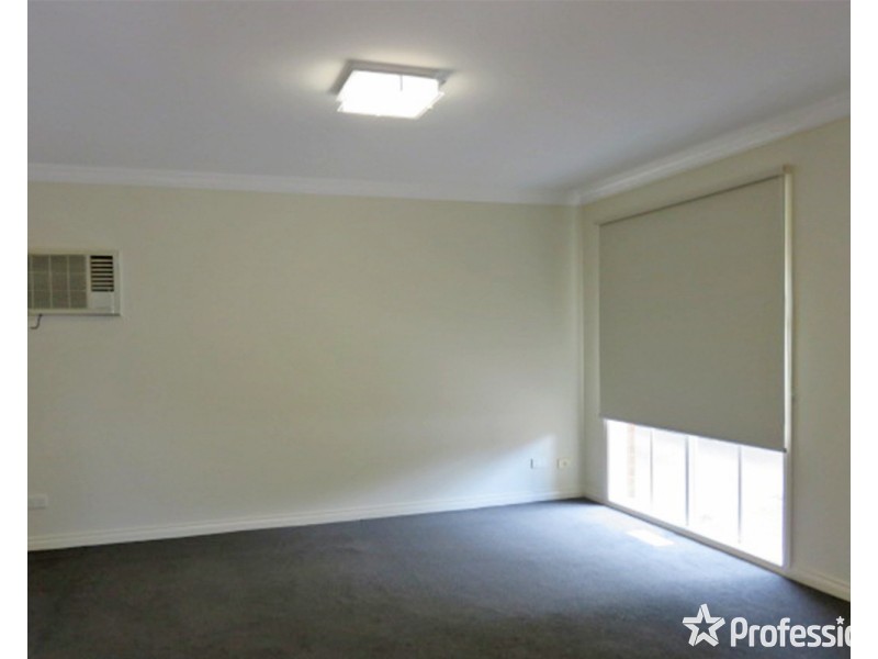2/6 Edward Court, Croydon VIC 3136