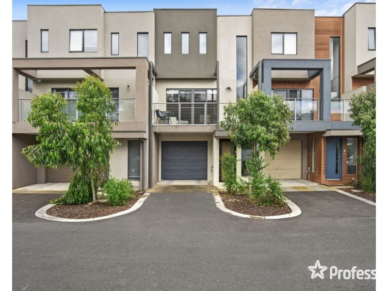 14 Primary Street, Mooroolbark VIC 3138