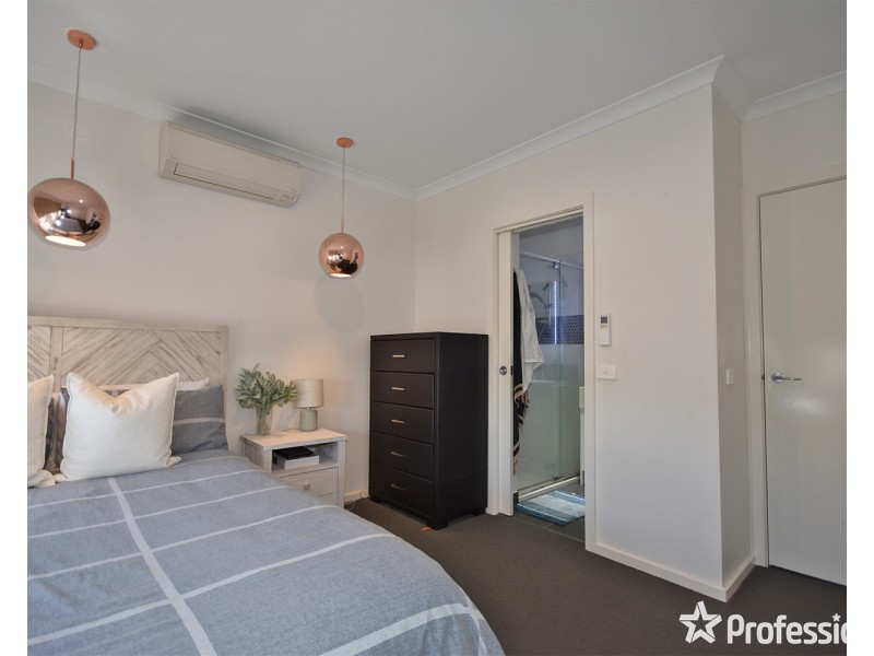 14 Primary Street, Mooroolbark VIC 3138