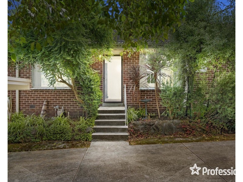 2/6 Stirling Road, Croydon VIC 3136