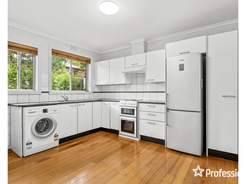 2/6 Stirling Road, Croydon VIC 3136