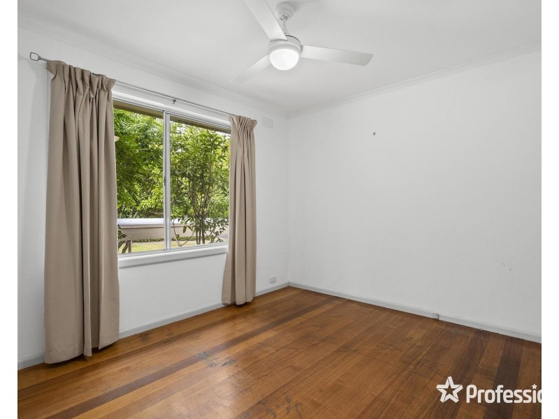 2/6 Stirling Road, Croydon VIC 3136