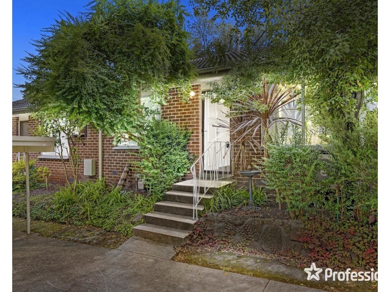 2/6 Stirling Road, Croydon VIC 3136