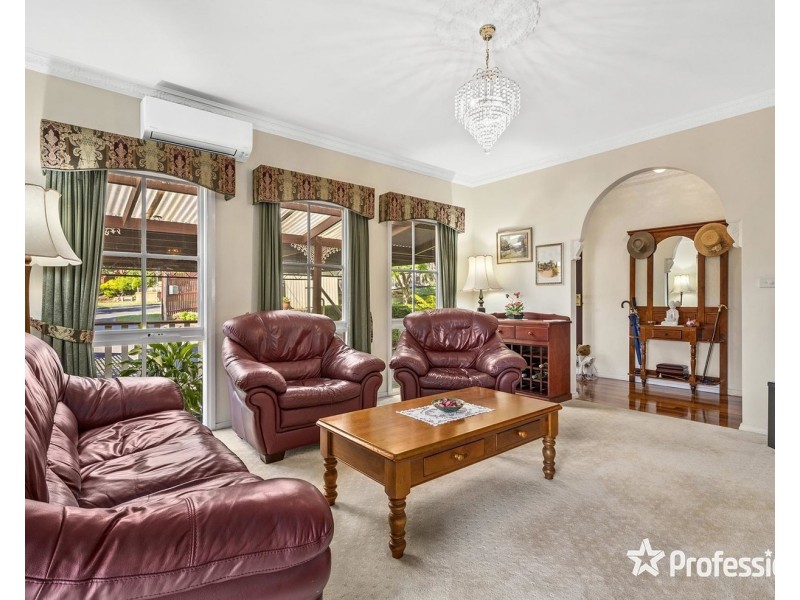1 The Wallaby Run, Chirnside Park VIC 3116