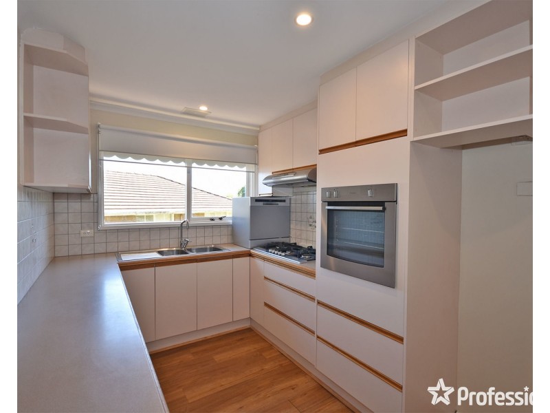 9 Rolloway Rise, Chirnside Park VIC 3116