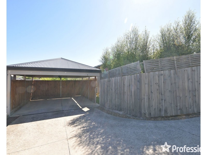 9 Rolloway Rise, Chirnside Park VIC 3116