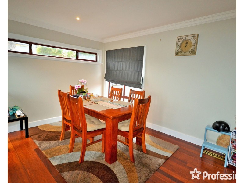 35 Diane Crescent, Mooroolbark VIC 3138