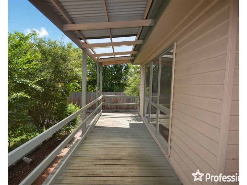 14 Diane Crescent, Mooroolbark VIC 3138
