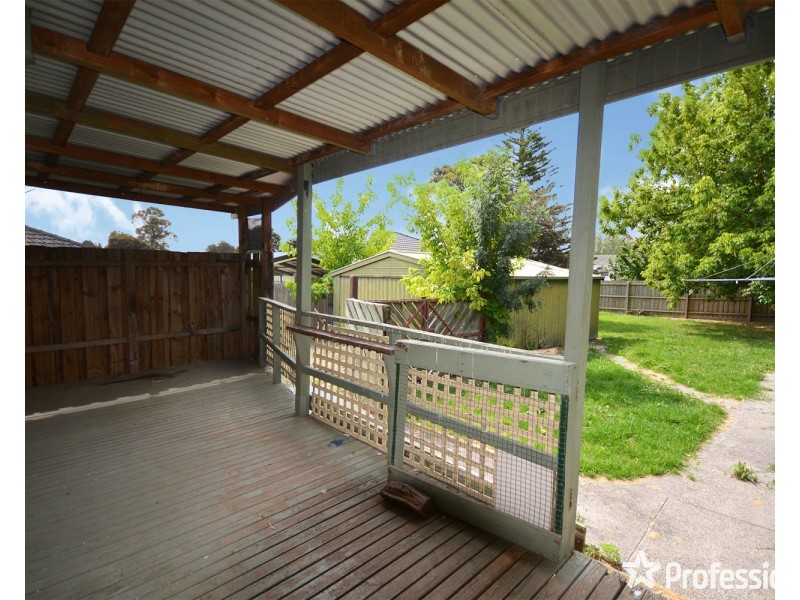 14 Diane Crescent, Mooroolbark VIC 3138