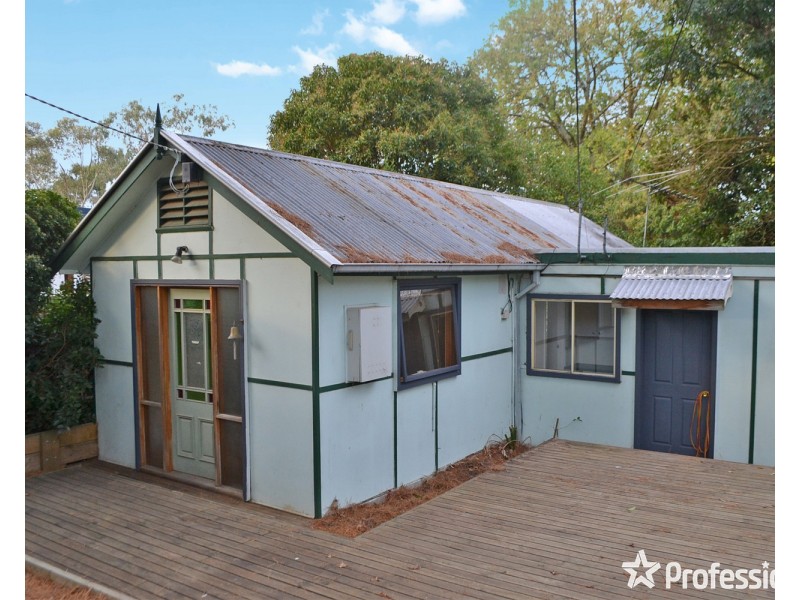 4 Hansen Road, Kilsyth VIC 3137