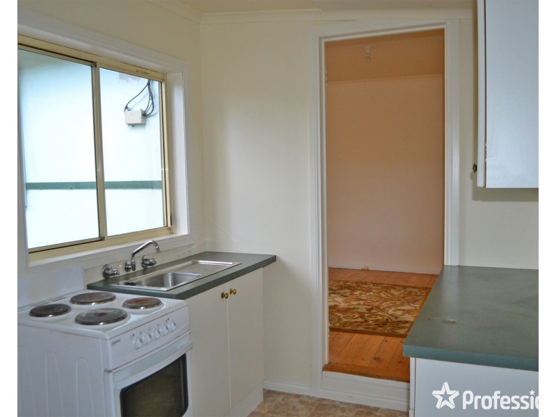 4 Hansen Road, Kilsyth VIC 3137