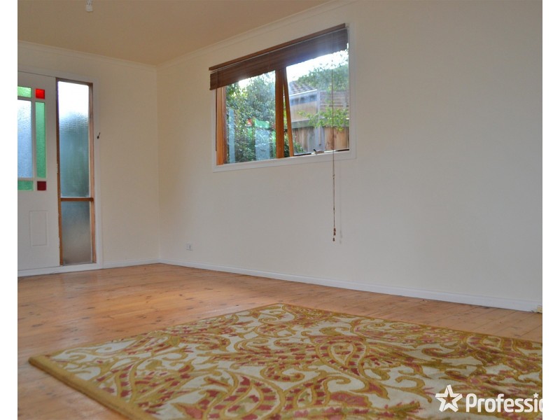 4 Hansen Road, Kilsyth VIC 3137