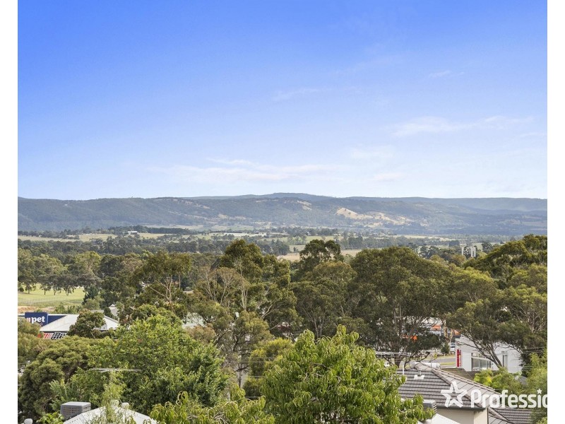 19 Helena Road, Lilydale VIC 3140